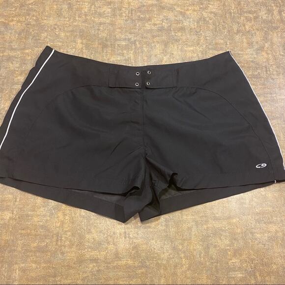 Champion Athletic Shorts Women's Size Large Black 100% Polyester - Picture 1 of 6
